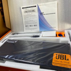 JBL VM880 Wireless Microphone System by HARMAN